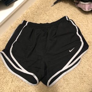 Black nike shorts